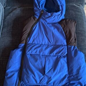 Zara Kids Blue and Black Puffer Vest